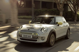 Noul MINI Cooper SE