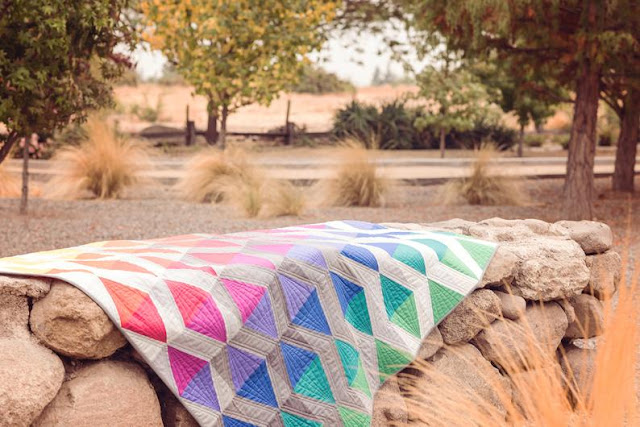 Sky with diamonds, a quilt by Carolina Oneto Sky with diamonds, a quilt by Carolina Oneto