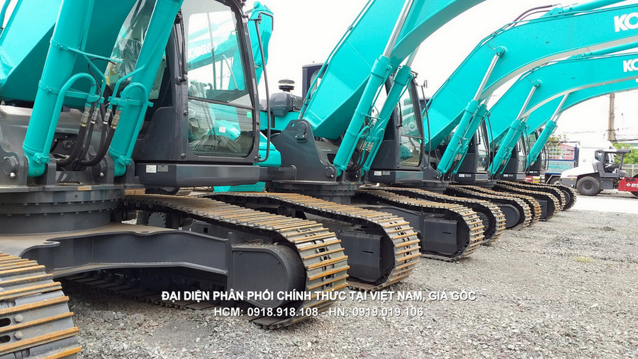 Máy Xúc đào Kobelco, Sản phẩm