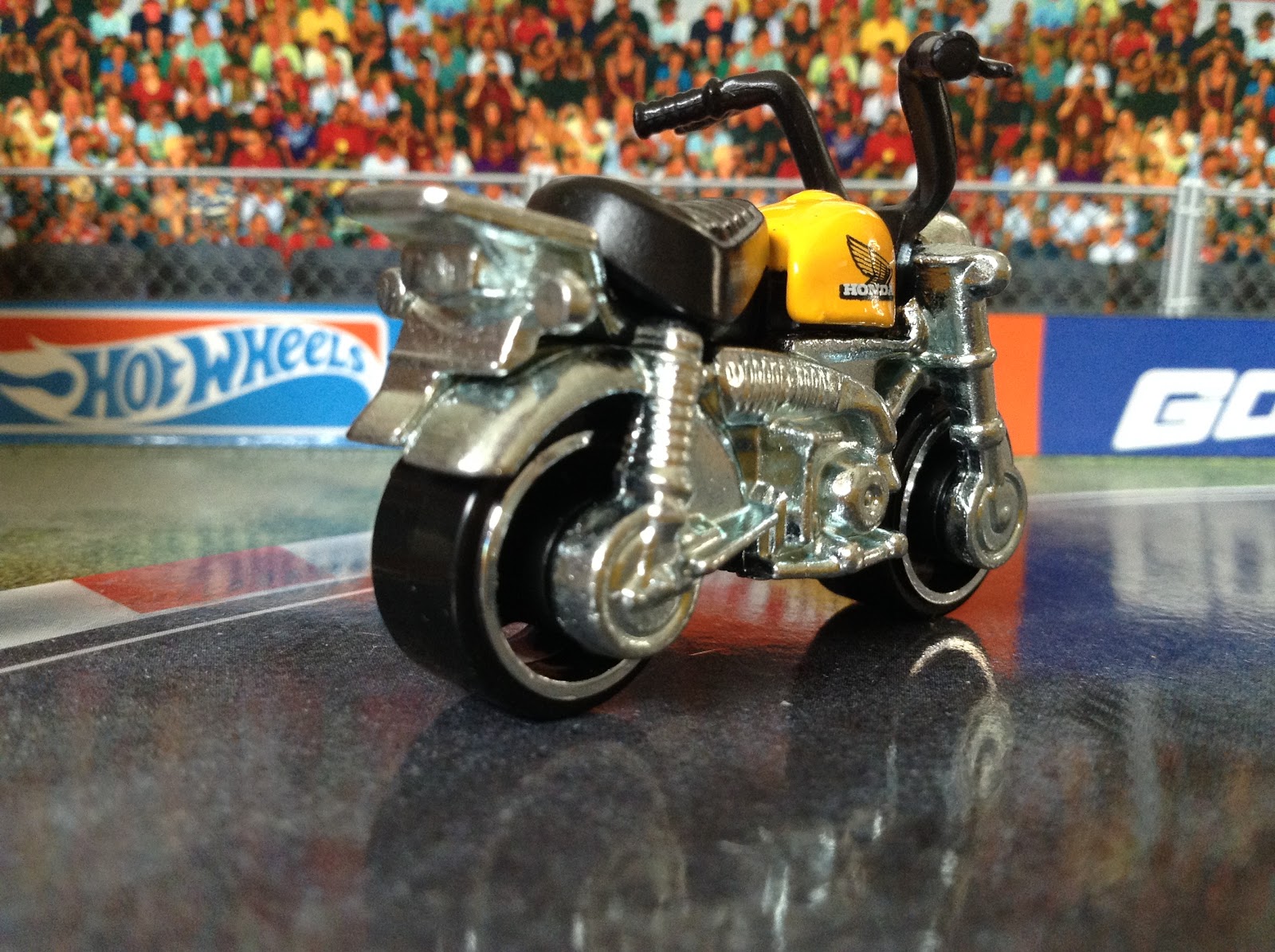 JULIAN'S HOT WHEELS BLOG Honda Monkey Z50 (New for 2016! HW Moto