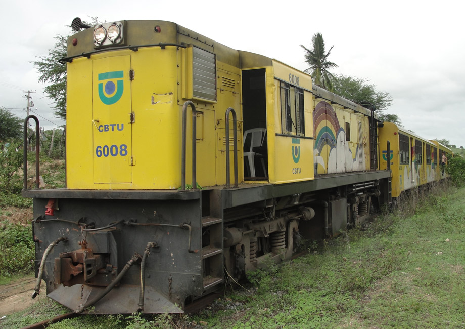 I N F O R N A T U S Saída do Trem Forroviário de Campina Grande em direção ao Distrito de Galante I N F O R N A T U S Saída do Trem Forroviário de Campina Grande em direção ao Distrito de Galante