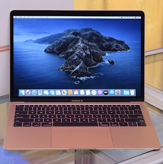 Macbook Air 2019 Rose Gold Core i5 Fullset