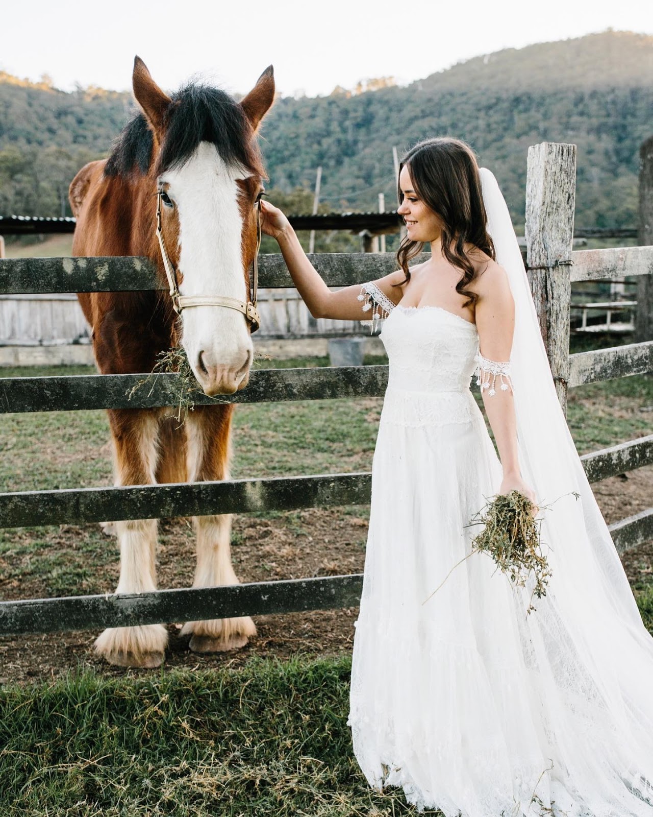 Q A Bridal Makeup Hairstylist Aurum Bride Gold Coast Qld To