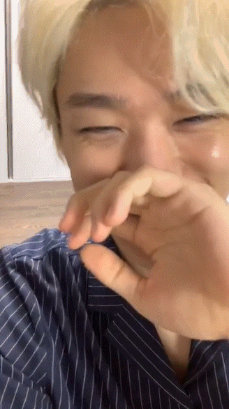 현재 고대경영 다니는 가수 데미안의 라방 서타일 | 인스티즈