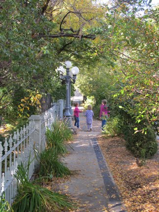 RV for 5: Kit Carson Trail