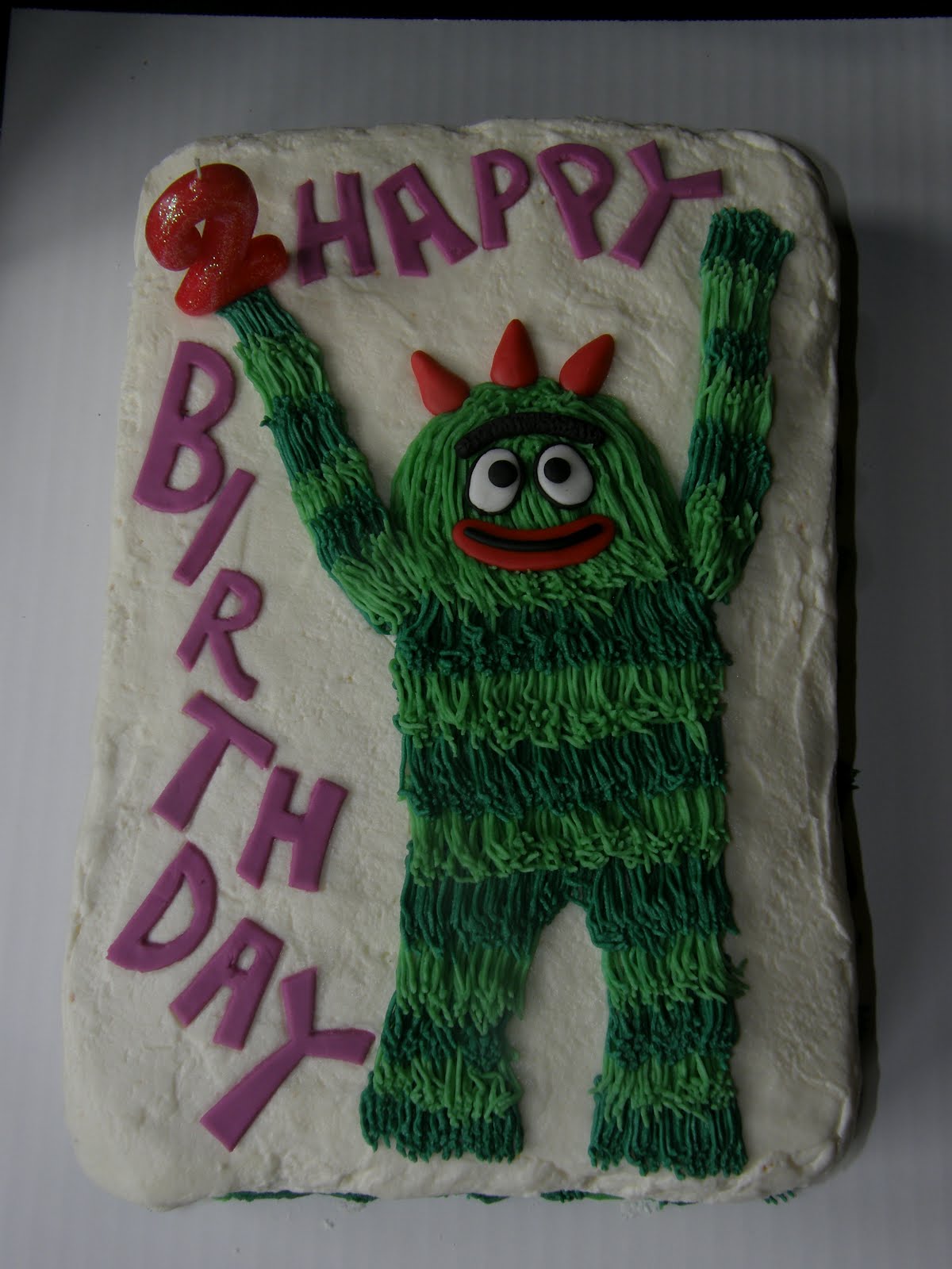 Mrs. Lydia�s Kitchen Brobee Birthday Cake