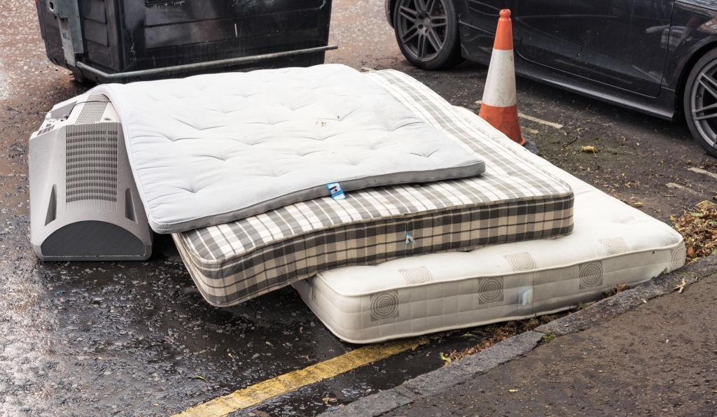 get rid of old bed and mattress