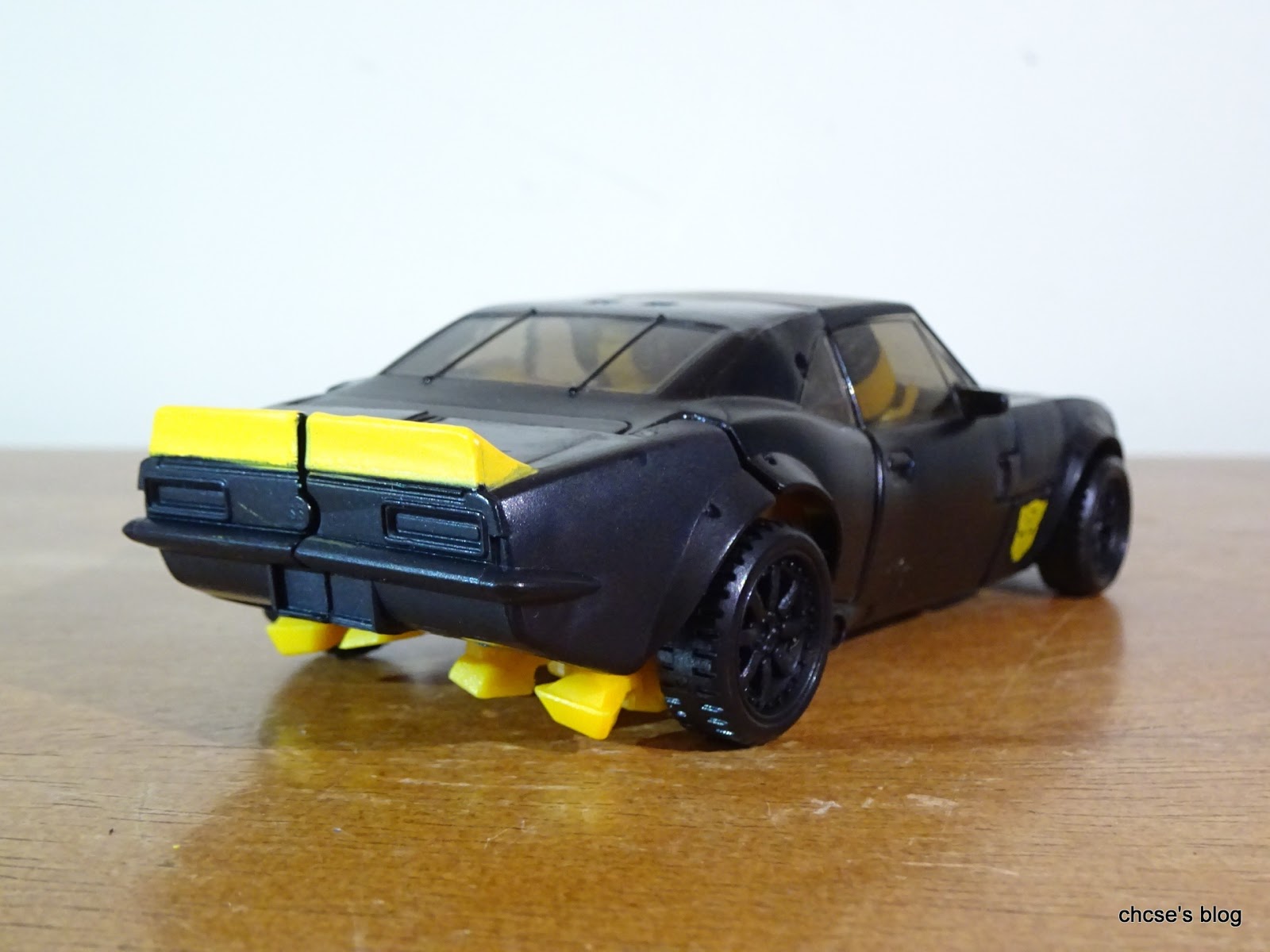 ChCse's blog: Toy Review: Transformers Tribute Evolution 3-pk Bumblebee ( 1967)