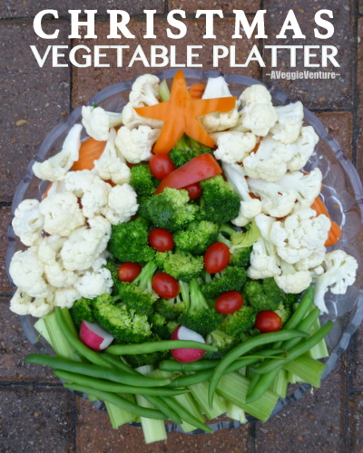 Christmas Tree Vegetable Platter ♥ AVeggieVenture.com. Use your favorite raw and blanched vegetables and creativity and wait for the compliments!