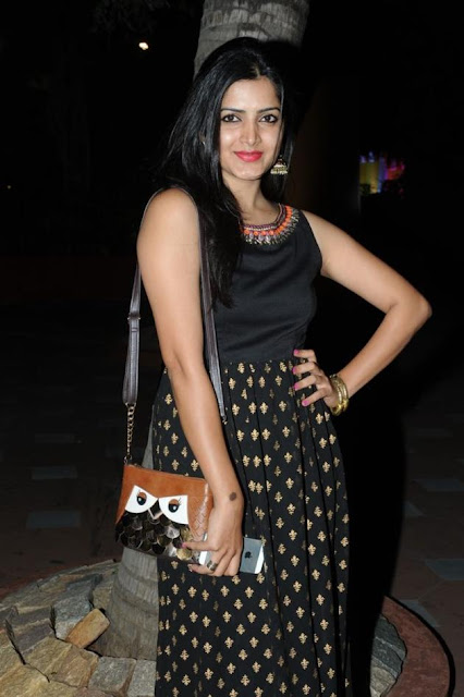 Pavani Gangireddy IMAGES, GIF, ANIMATED GIF, WALLPAPER, STICKER FOR WHATSAPP & FACEBOOK