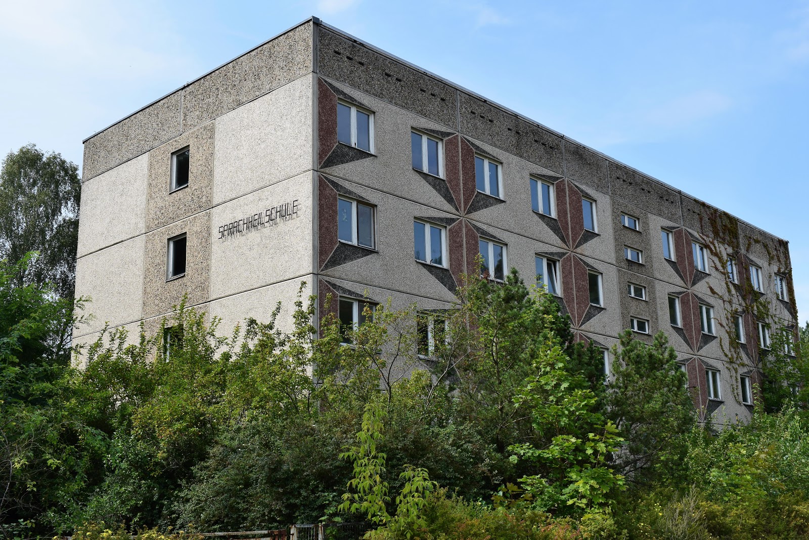 Https Encrypted Tbn0 Gstatic Com Images Q Tbn 3aand9gctwf17dgymnyueahbdssvevwlnax0pbudagdw Usqp Cau