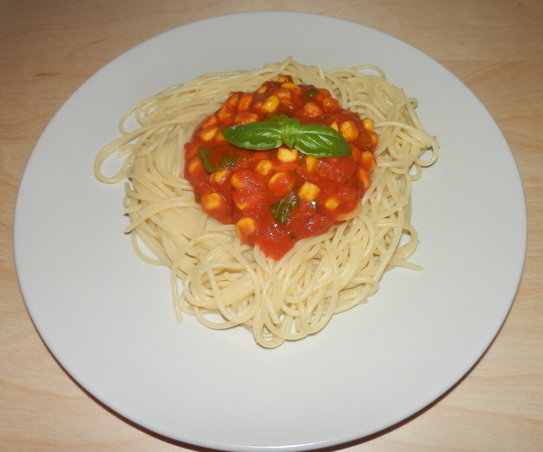 Diese, Solche und Andere Rezepte: Spaghetti mit Tomaten-Basilikum-Sauce