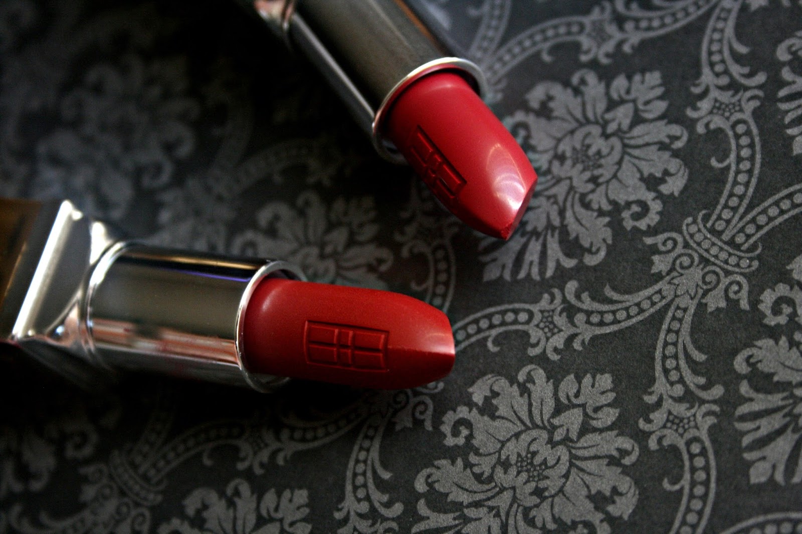 ELizabeth Arden Beautiful Color Moisturizing Lipstick in Sangria and Red To Wear