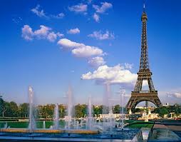 Busco acompañante para ir a París..Y no volver..