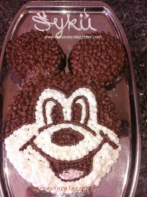 Mickey Mause Dogum Gunu Pastasi Nasil Yapilir Yemek Tarifleri