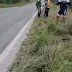 Vídeo [CENAS FORTES]: Ciclista coiteense cai dentro de cratera na BR-116 e sofre acidente gravíssimo
