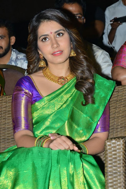 Raashi Khanna at Srinivasa Kalyanam Audio Release
