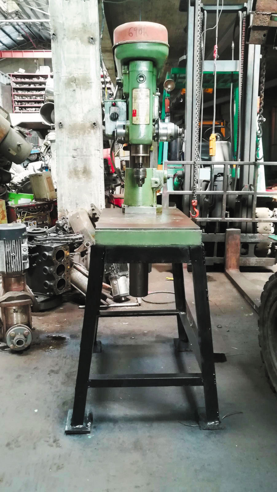 Products Kira drill press KRT420 from Japan