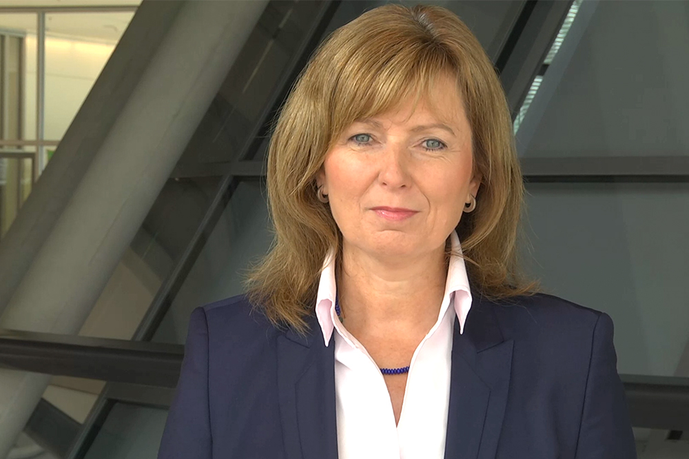 berlin dpo seit tagen schon ist die spd abgeordnete prof dr dr petra hinz von der bildflche verschwunden die weltweit geachtete vulkanforscherin - Lebenslauf Geflscht berlin dpo seit tagen schon ist die spd abgeordnete prof dr dr petra hinz von der bildflche verschwunden die weltweit geachtete vulkanforscherin - Lebenslauf Geflscht