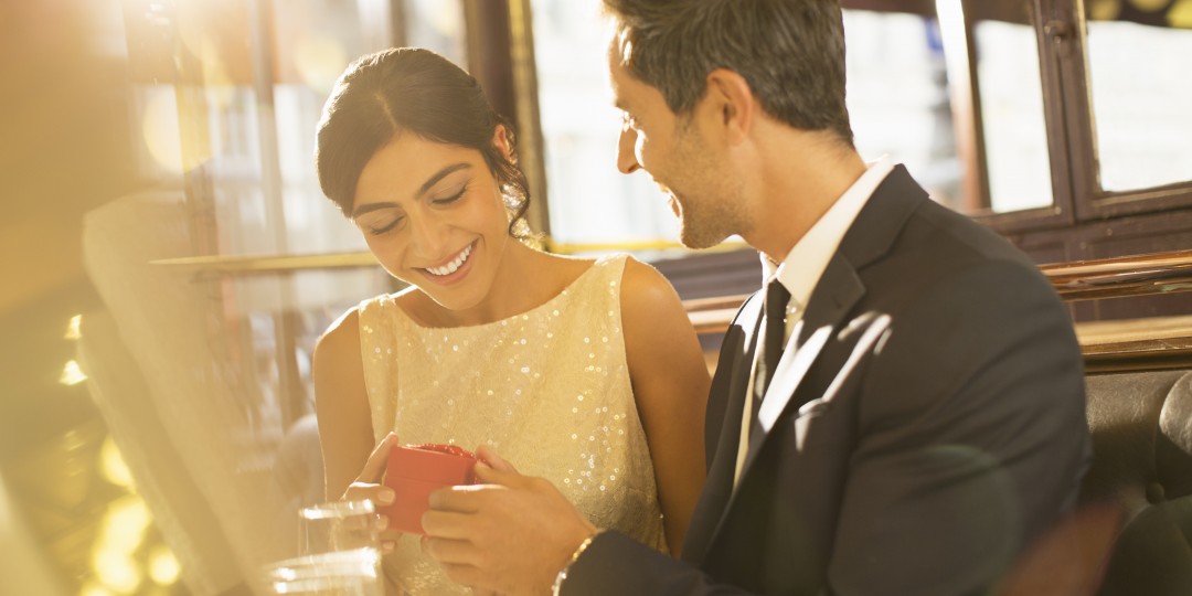 Δώρο γενεθλίων dating