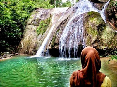 air terjun watu ondo tempurejo