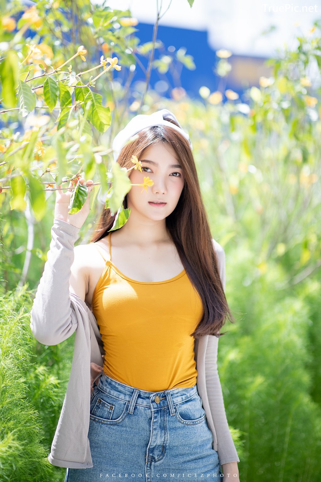 Image-Thailand-Cute-Model-Creammy-Chanama-Beautiful-Angel-In-Flower-Garden-TruePic.net- Picture-40