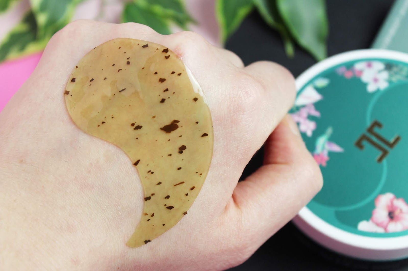 JAYJUN, Roselle and Green Tea Eye Gel Patches Hydrożelowe płatki pod