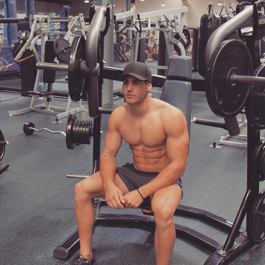 classic-fit-shirtless-gym-jock-dalton-ford-hot-young-hunk-abs