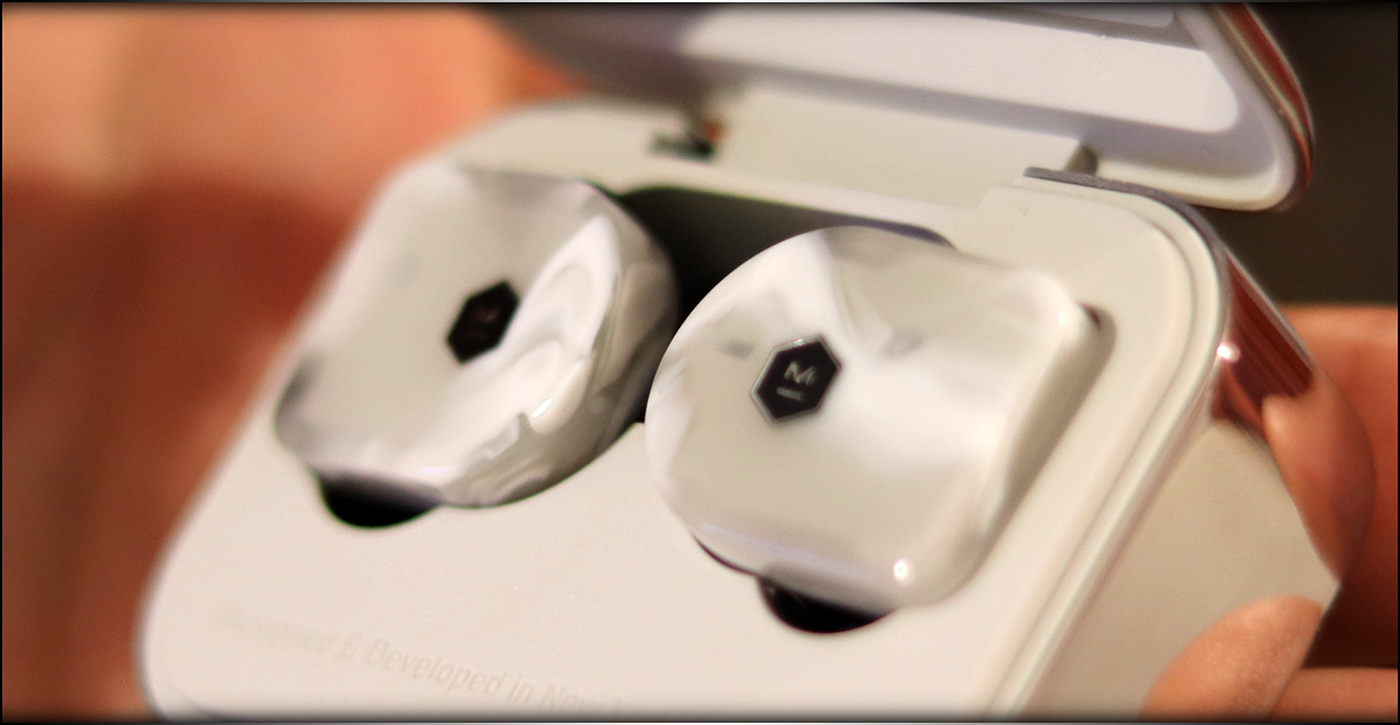Master-And-Dynamic-MW-07-Bluetooth-Wireless-IEMs-Review-Audiophile-Heaven-10.jpg