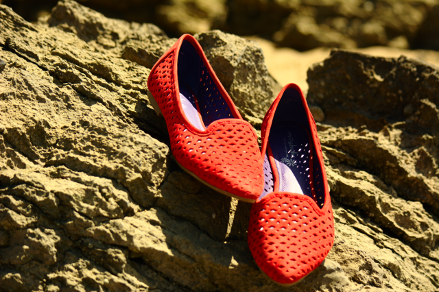 moshulu walking sandals