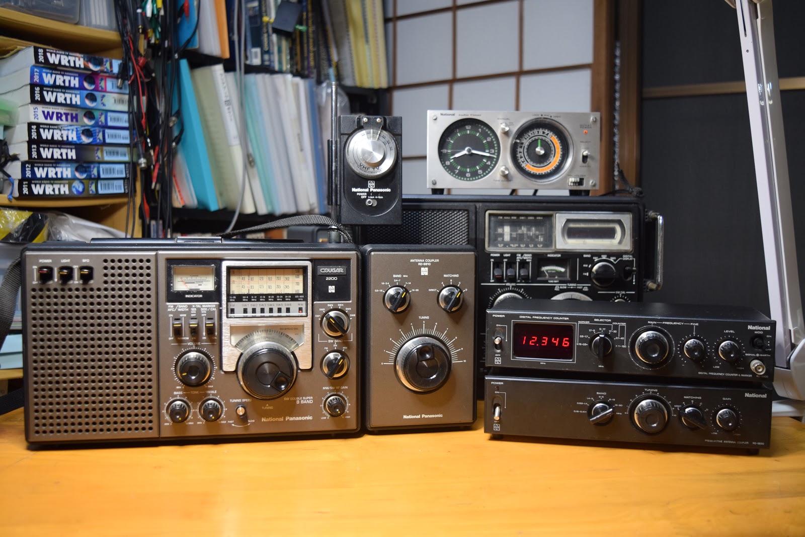 National COUGAR2200ラジオとRD-9810アンテナカップラー