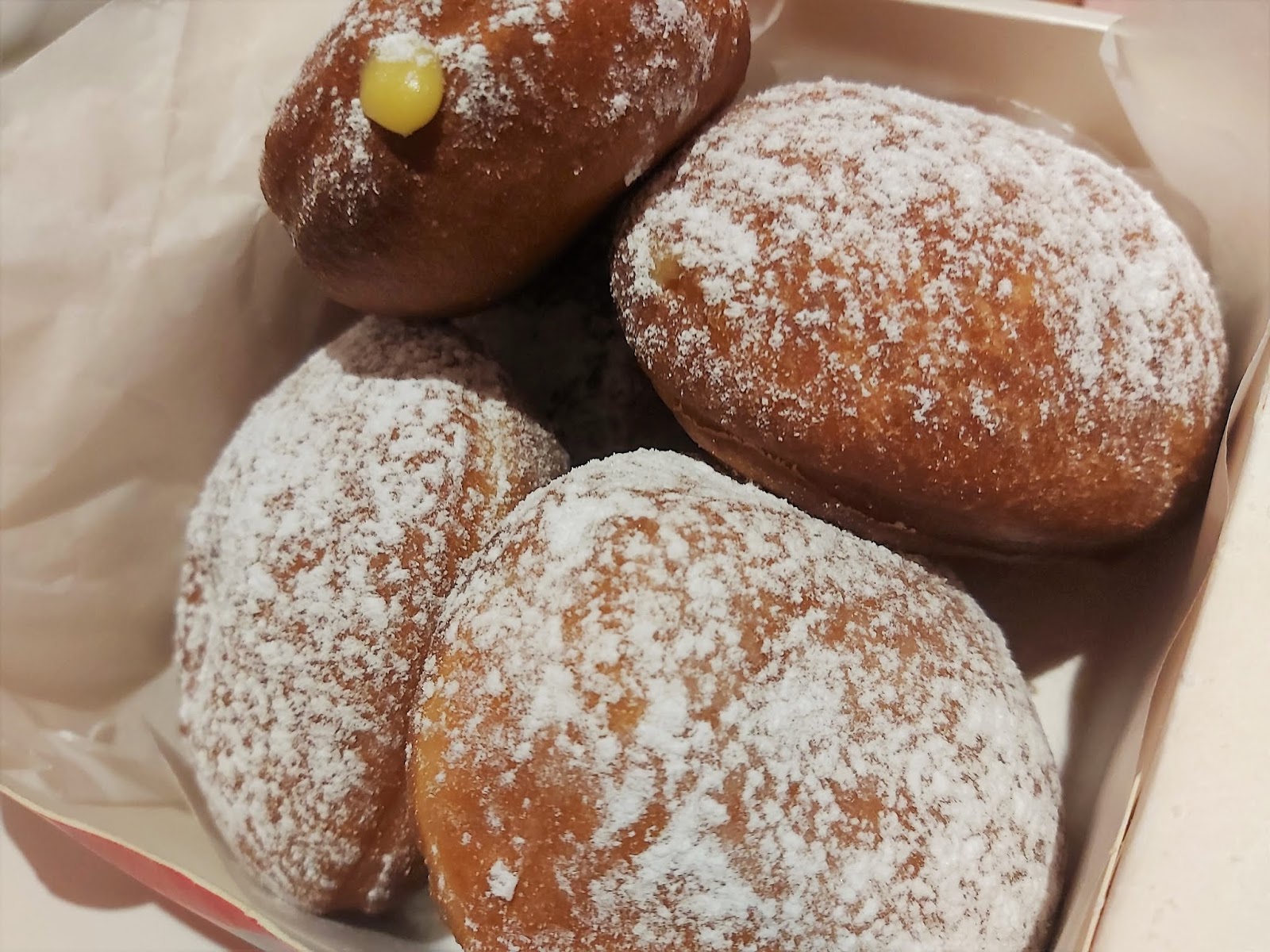 Pastry Cream Filled Doughnuts