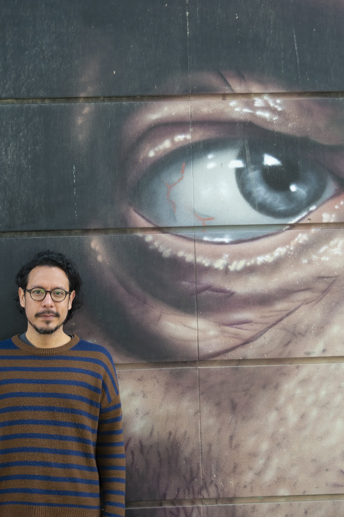 El balbuceo de las constelaciones Jairo Rojas Rojas bajo el lente de