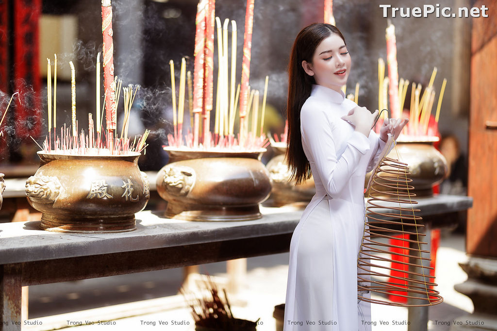 Image The Beauty of Vietnamese Girls with Traditional Dress (Ao Dai) #2 - TruePic.net - Picture-74