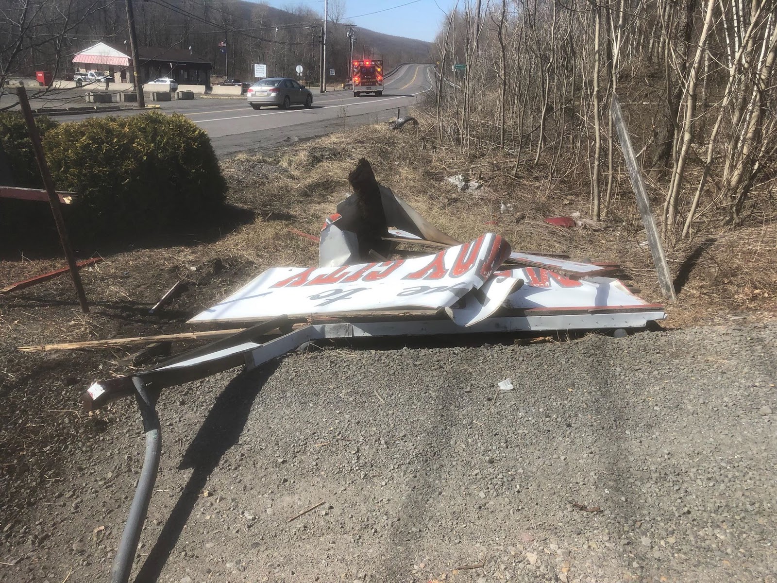 Car Crashes Through to Mahanoy City" Sign; Driver in Custody