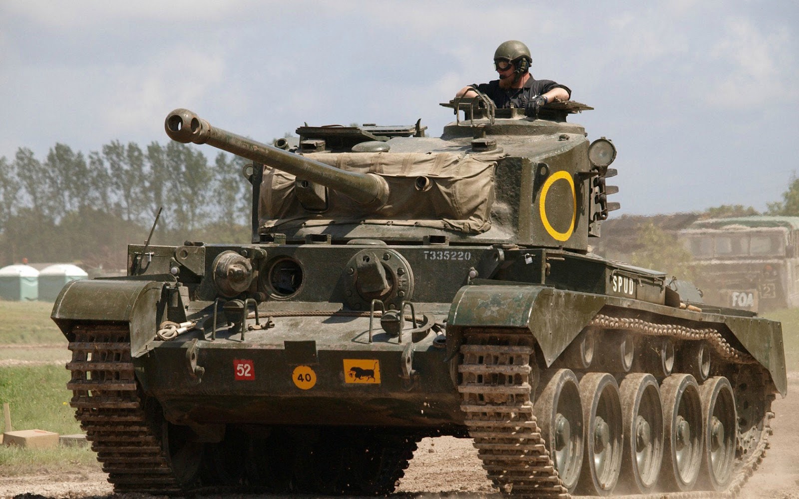 Engineering Channel Comet Tank