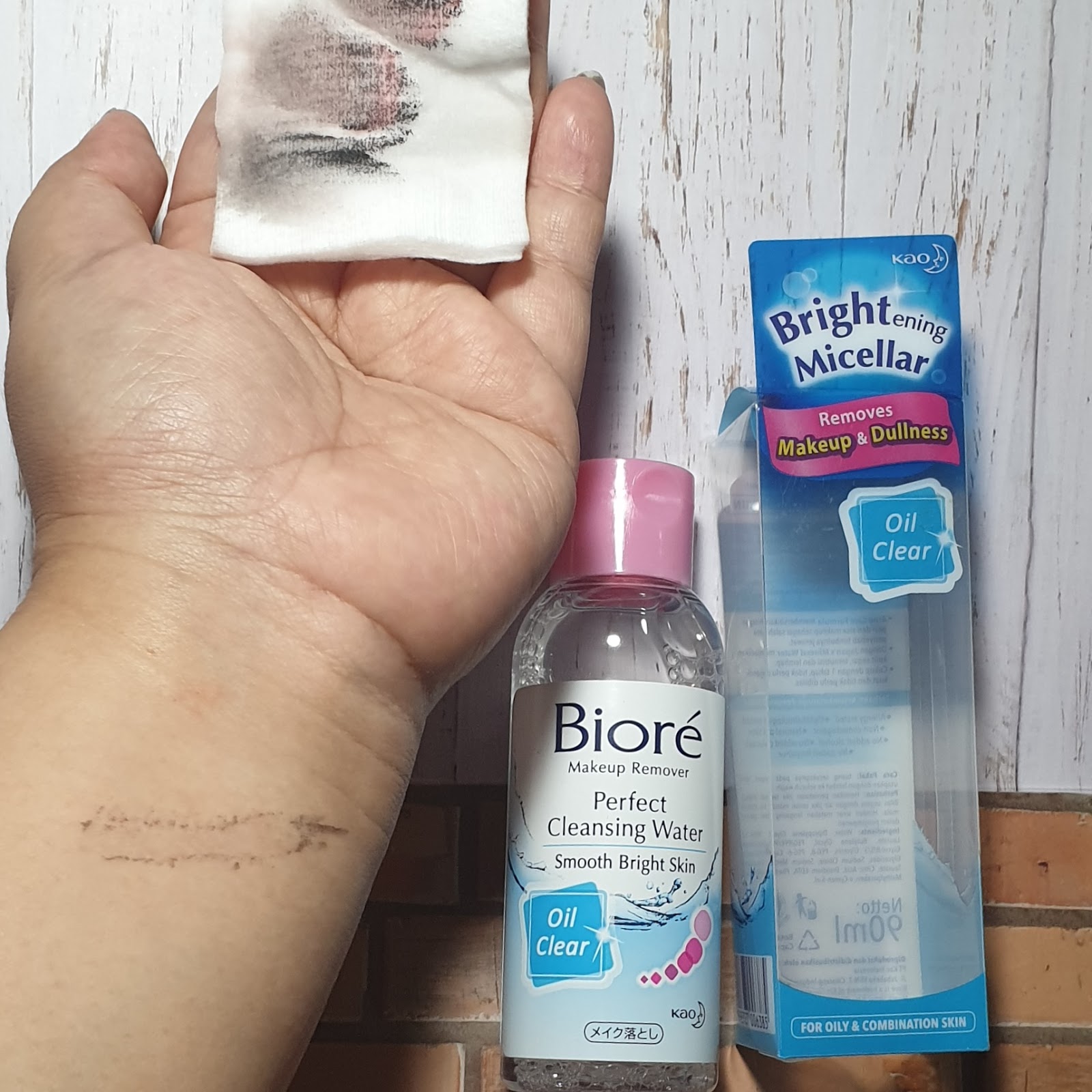 Ms. Mahadewi [Review] Biore Makeup Remover Oil Clear