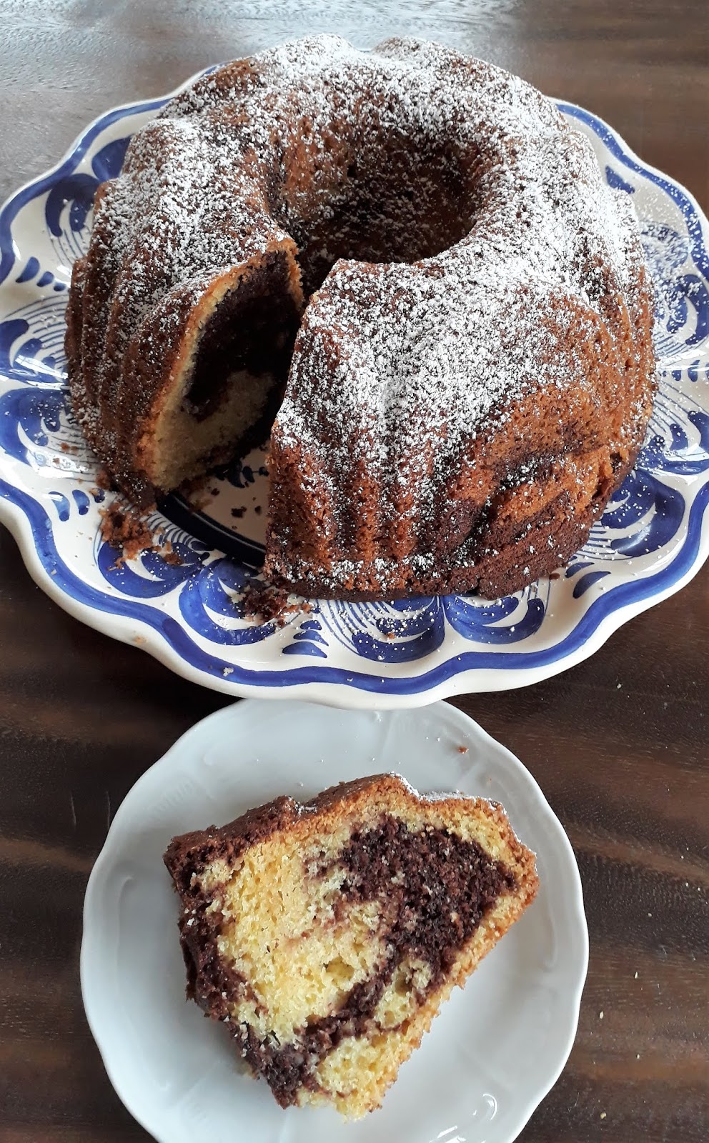 Schachbrettkuchen = Marmorkuchen mal anders Schachbrettkuchen = Marmorkuchen mal anders