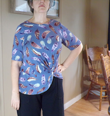 Simplicity 8841 Wide Leg Crop Ponte Knit Pants www.sewplus.blogspot.com