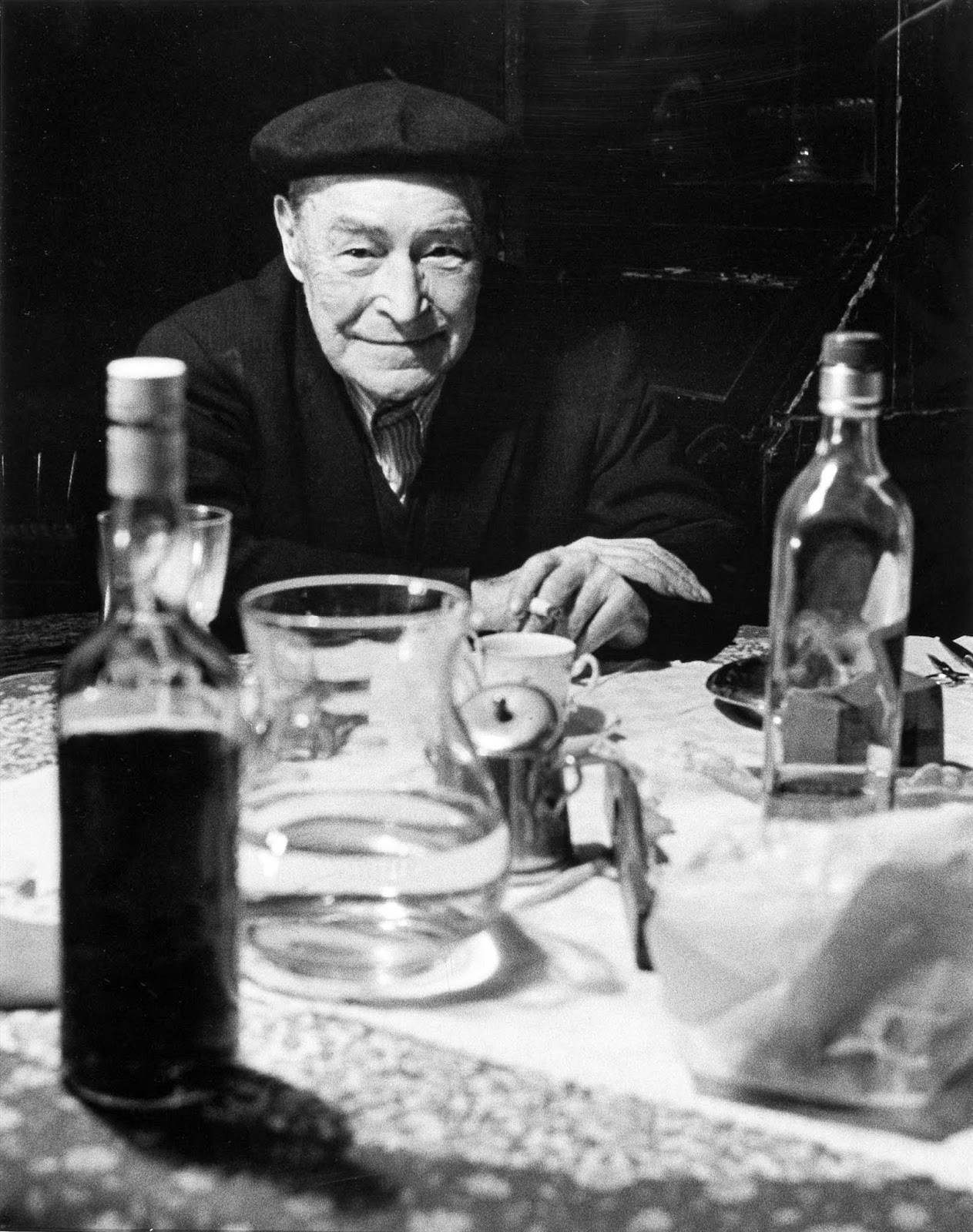 THE GRANDMA'S LOGBOOK JOSEP PLA, THE GREAT CHRONICLER FROM PALAFRUGELL