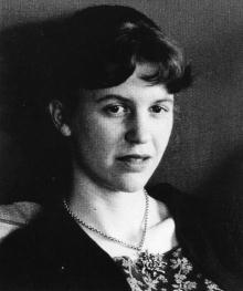 "Sou uma virgem pura / De acetileno / Acompanhada de rosas..." Sylvia Plath