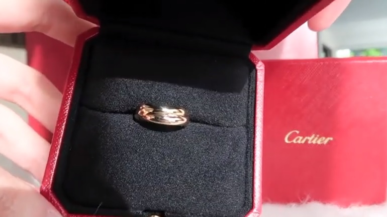 selling cartier trinity ring