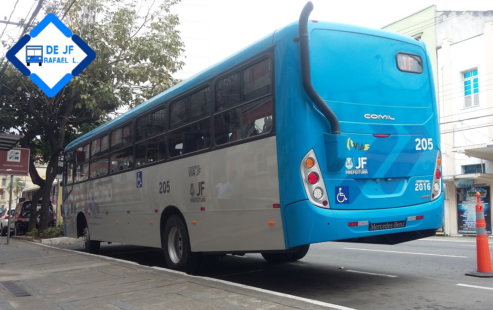 Ônibus de Juiz de Fora Comil em JF