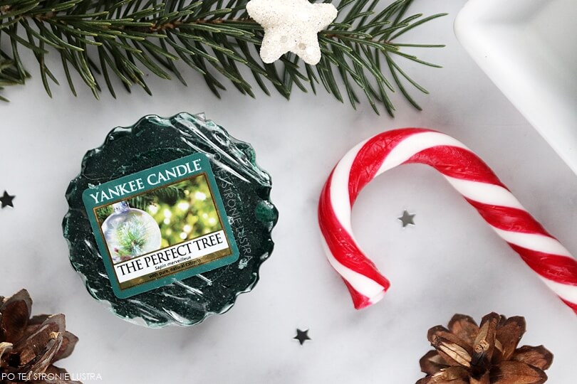 Yankee Candle The Perfect Tree zapach choinki Po tej stronie lustra