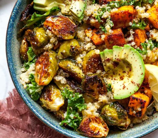 Quinoa and Veggie Power Bowls #vegan #dinner