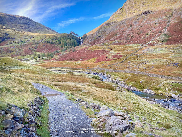 Scafell Pike walk Corridor route map height climbing best route up, Seathwaite Lake District Lakes Wasdale 3 peaks