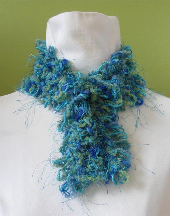 Fiber Antics by Veronica Hairpin Lace demonstration—a traditional