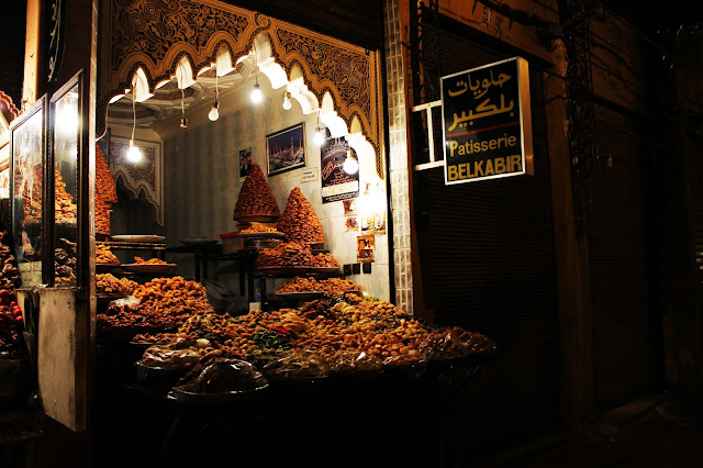 Barraca de doces na Praça Jemaa el Fna Marrakech