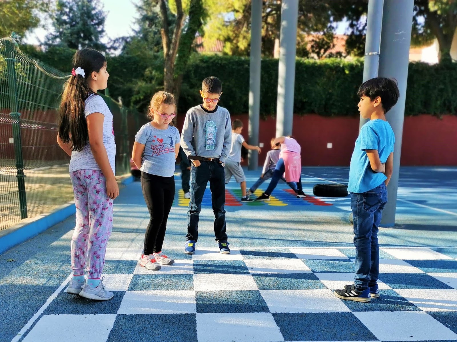 ¡Nuevos juegos en nuestro patio!