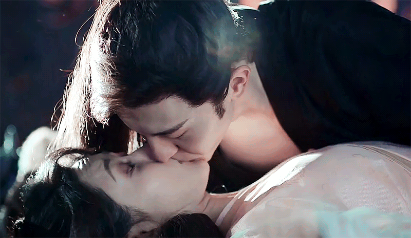 %25ED%2596%25A5%25EB%25B0%258052%2B%2528